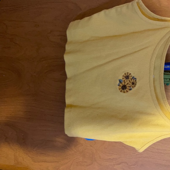 Tank top - Picture 1 of 2